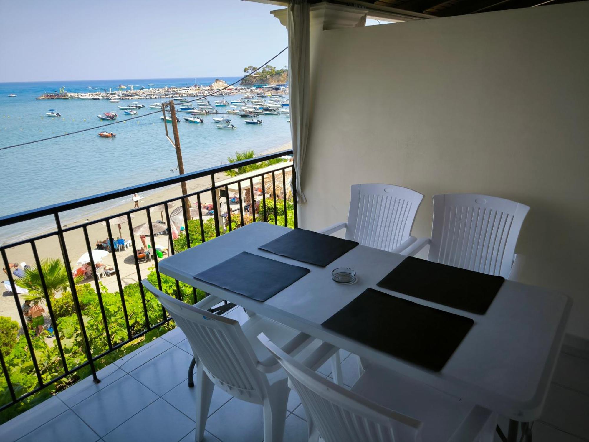 Lithakia  Aggelika Apartments מראה חיצוני תמונה
